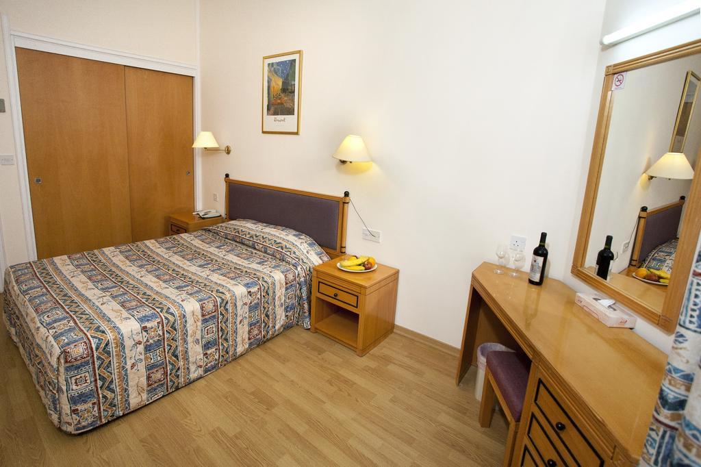 Episkopiana Hotel & Sport Resort Episkopi  Phòng bức ảnh