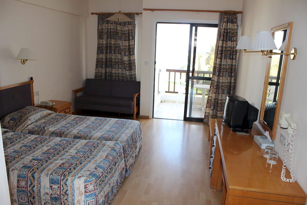 Episkopiana Hotel & Sport Resort Episkopi  Ngoại thất bức ảnh